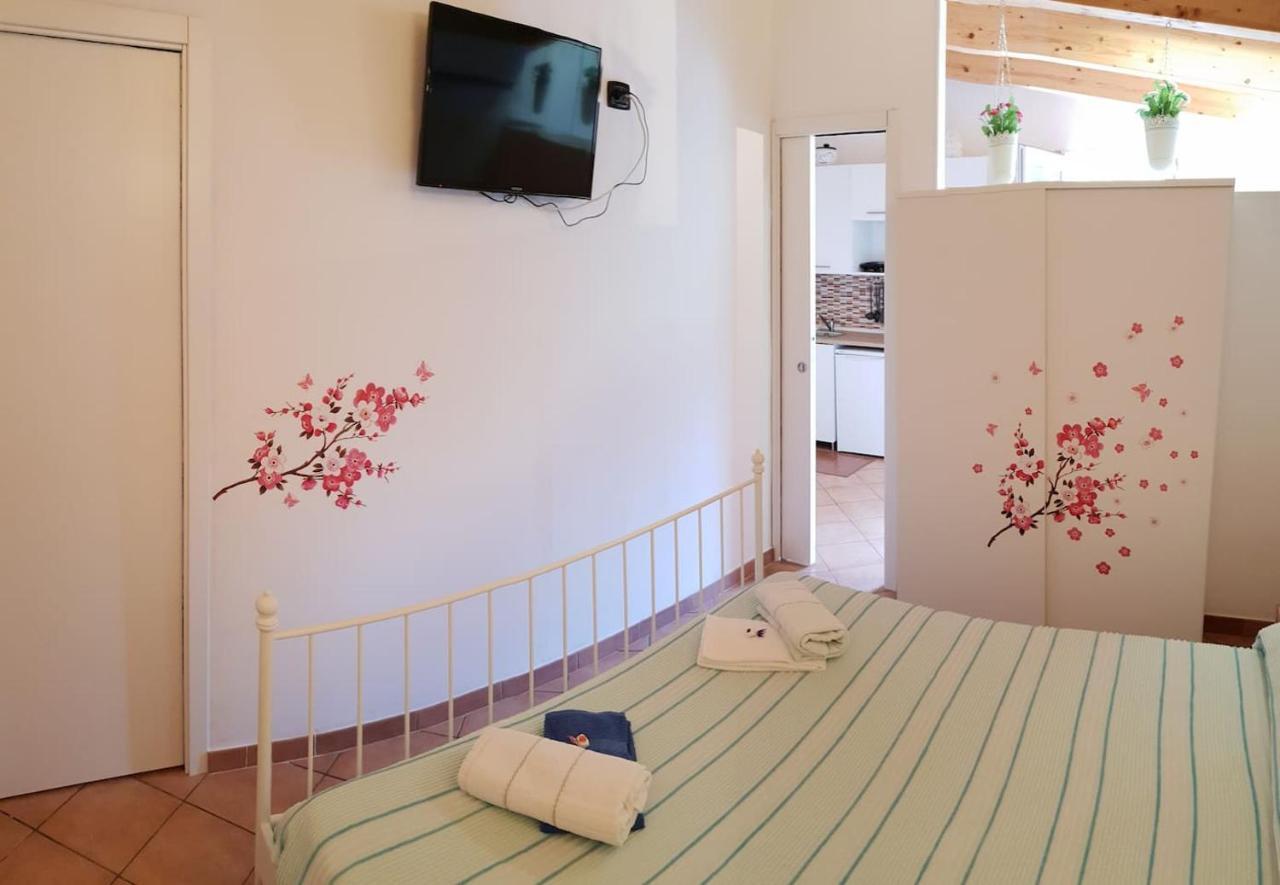 Maison De Marina B&B Piano di Follo Dış mekan fotoğraf